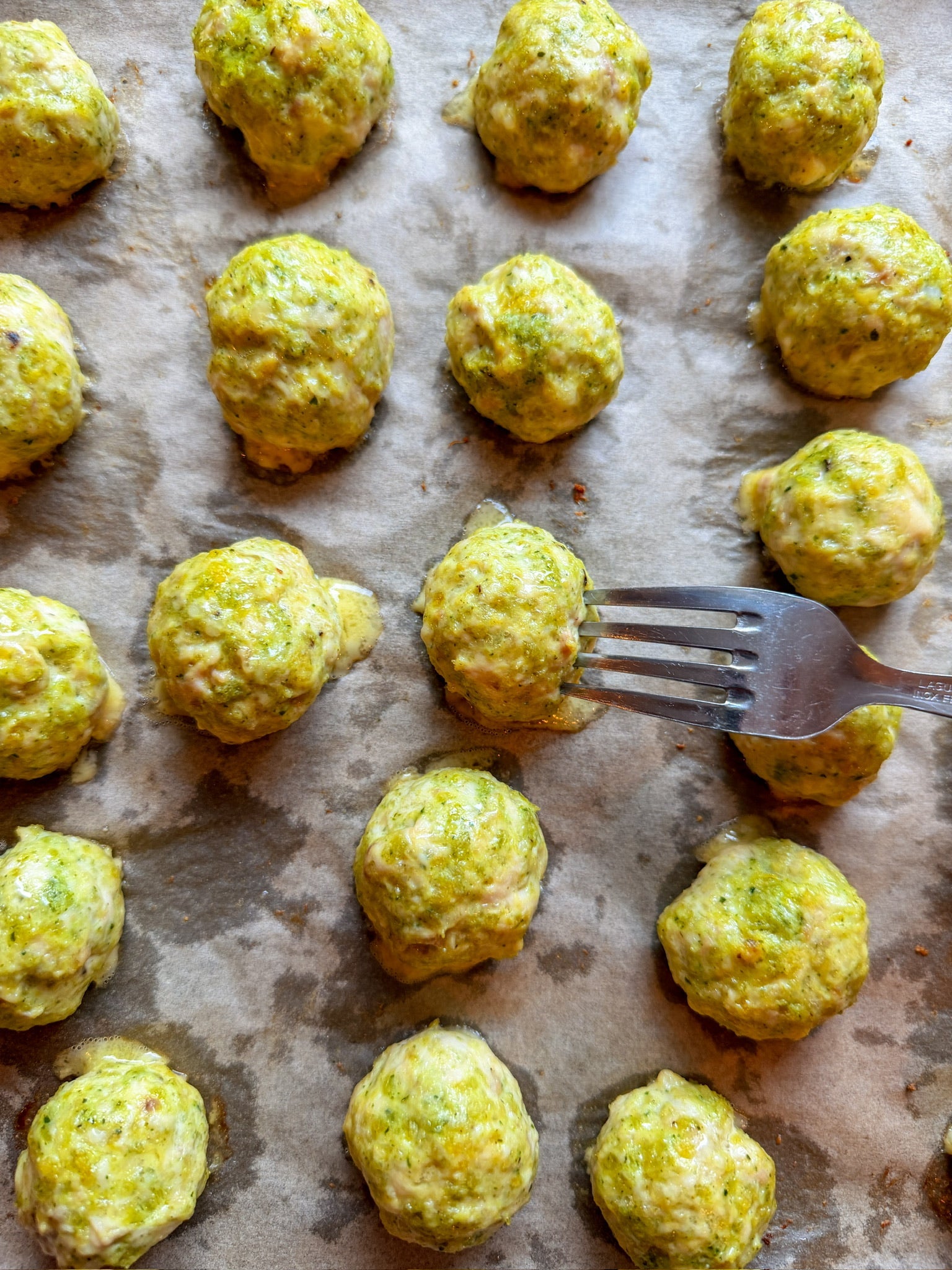 Pesto Chicken Meatballs